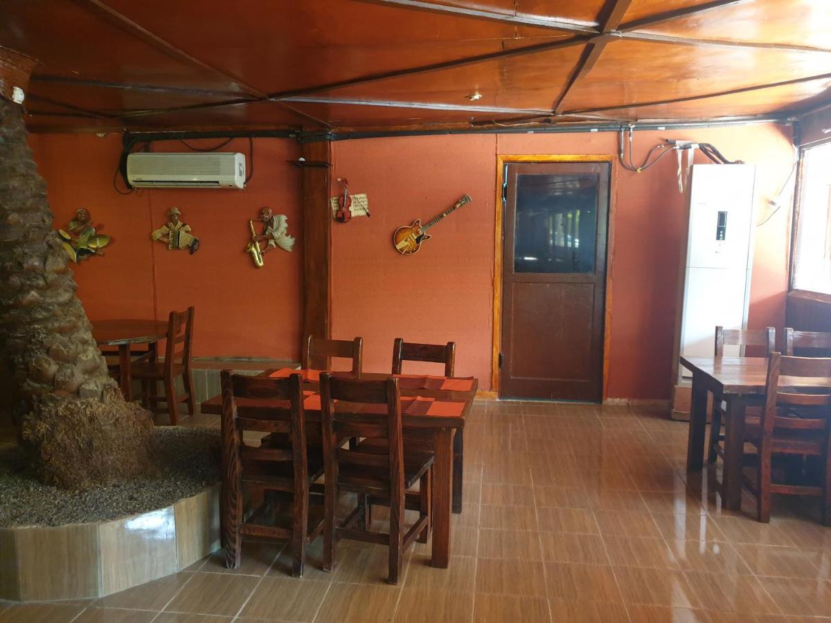 African Village Hotel Джибути Экстерьер фото