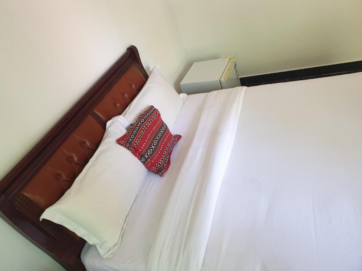 African Village Hotel Джибути Экстерьер фото